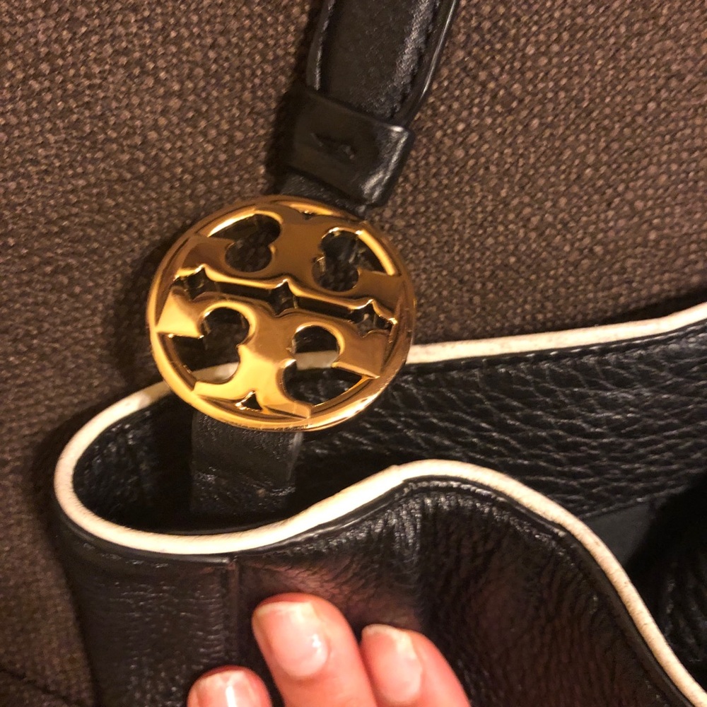 Tory Burch Black and Gold Shoulder Bag